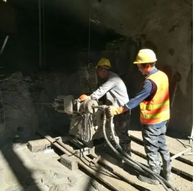 香河水下抗分散灌浆料特点 水下不分散注浆料介绍